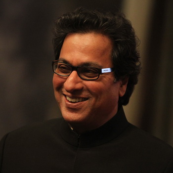 Talat Aziz Biography